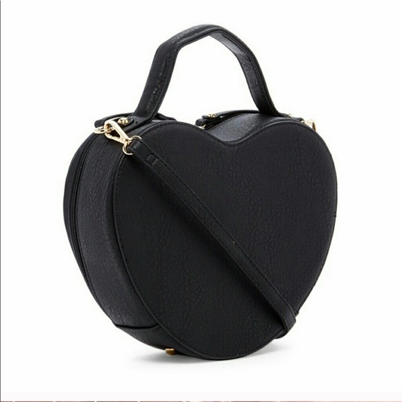 Pink Haley embroidered heart shaped crossbody! - Picture 2 of 6